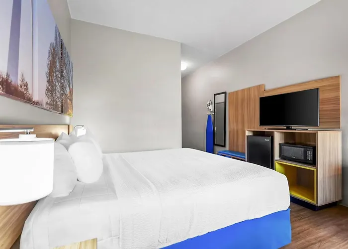 Hotel Days By Wyndham St Louis