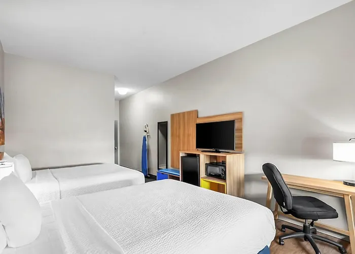 Days By Wyndham St Louis 2* Collinsville