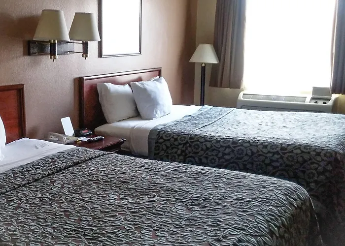 Days By Wyndham St Louis 2*