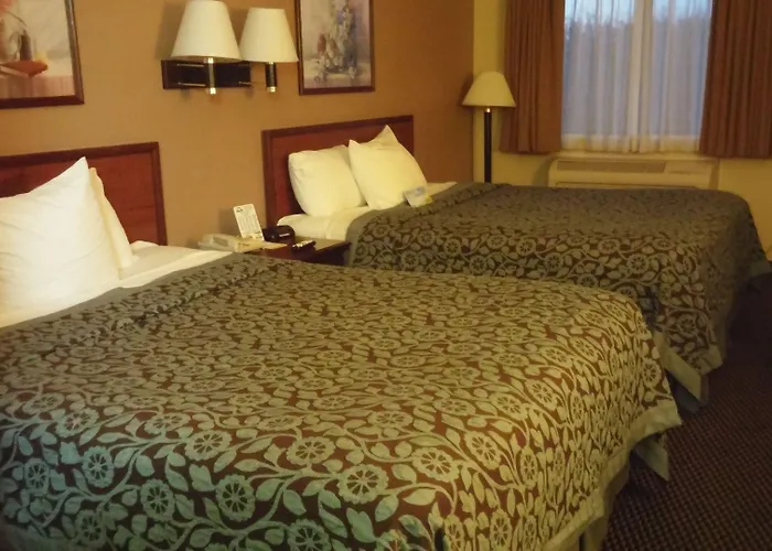 Hotel Days By Wyndham St Louis 2*