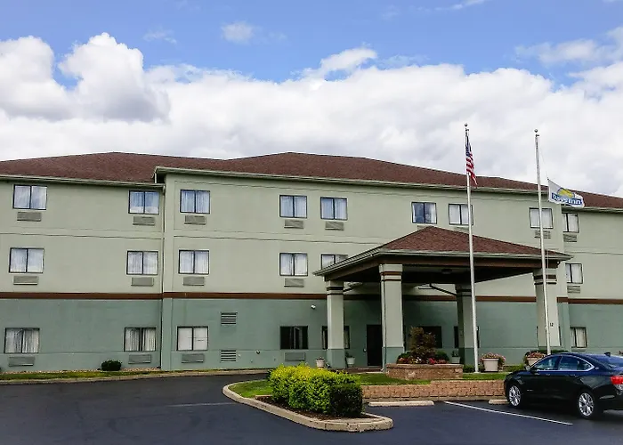 Days By Wyndham St Louis Collinsville