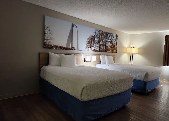 Days By Wyndham St Louis Collinsville